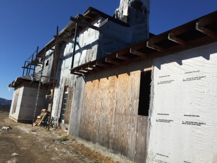 03Exterior south side.JPG